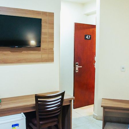 Fenix Hotel Pouso Alegre Zewnętrze zdjęcie